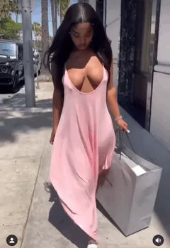 stunning bra-less ebony queen