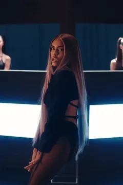 madison beer sexy dance