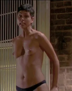 morena baccarin - death in love