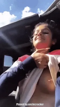 ]sexy ass flashing a lovely pair