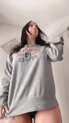 Were you expecting this delicious size? (tittyDrop) 