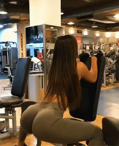 fit latina butt working out