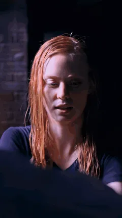 nudes Deborah Ann Woll - Daredevil - S01E01