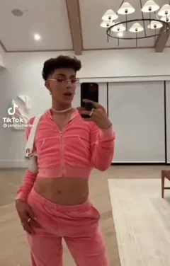 yummy fem