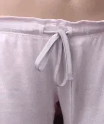 revealing a cute cameltoe