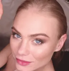 nancy a....just stunning