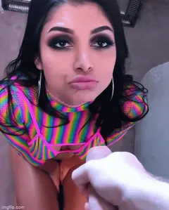 hot beb in rainbow shirt gets facial