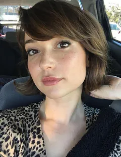 milana vayntrub