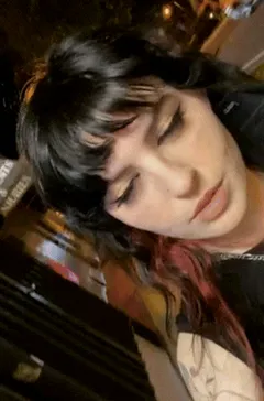 purrrvee flashing pussy