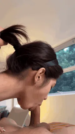 Hold my ponytail while you enjoy my small Asian throat TeenBlow