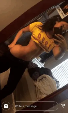 thick-fit teen model showing off the goods