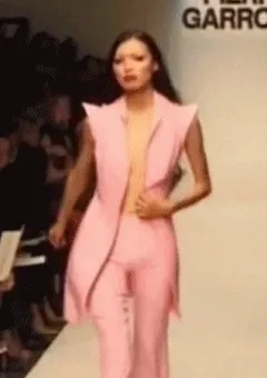 sexy catwalk models oops