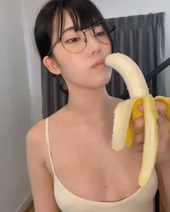 asian babe banana training :)