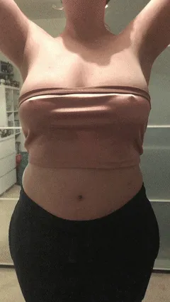 jiggle reveal