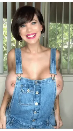 big tits and ass,  brittany elizabeth 2