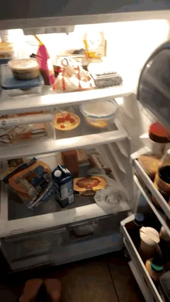 Who’d you rather get a blowjob from… me or Taylor Swift