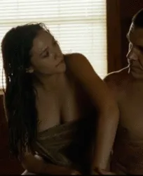 elizabeth olson -2/89 -5'7''- 34-26-36''- 32b-bra - 122lbs - 8-shoe,