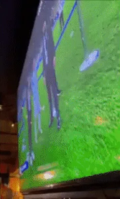 bar boob flash