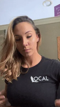 sasha foxxx boob jiggle