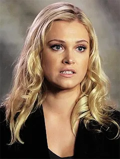 eliza taylor -10/89 -5'5''- 36-26-35''- 34b-bra -124lbs -8-shoe, comfortable cunnilingus! -yum! yum!