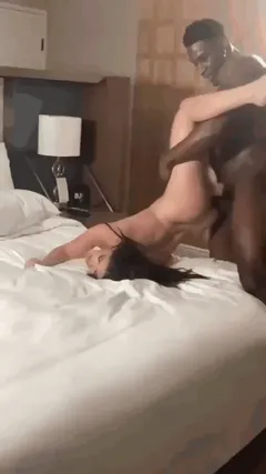 This is how white girls deserve to be treated