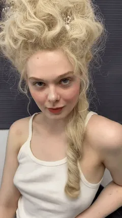 elle fanning