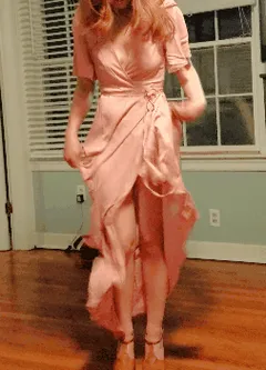 lift dress to show no panties
