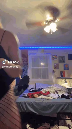 Gotta Love Halloween🍑🥵