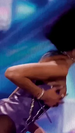 dua lipa's tits slipping out
