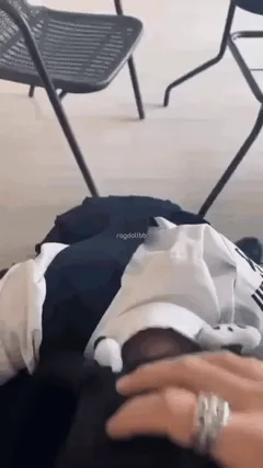 I salivate more when the stinky man musk from your 🍆 reminds me of my daddy’s smell👅💦