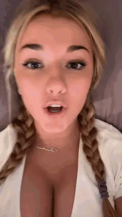 breckie nude teasing her fans with her fit bust