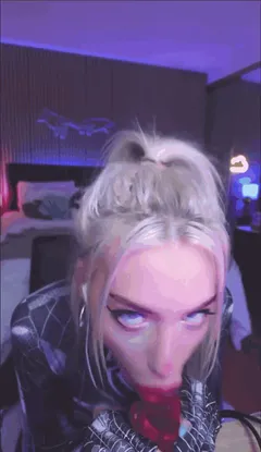 The way she train for the real thing 😍