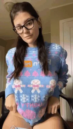 swinging titties