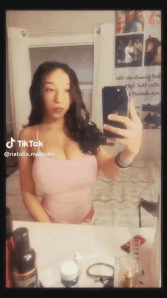 @natalia.malcolm or jeffbuckleyyearner29 nudes