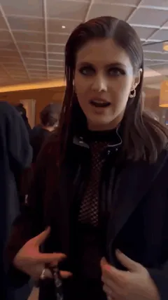 nudes Alexandra Daddario