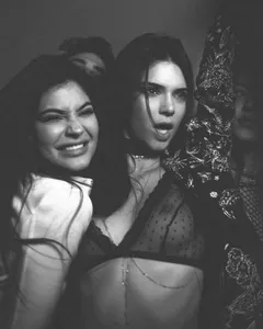kendall jenner nipples in see thru top