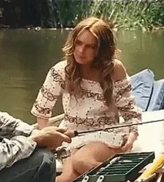 lindsay lohan - fishing....wet love!