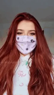 nicolebun flashing her huge rack