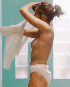 Alison Brie gah damn