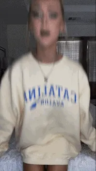 sexy loren gray cleavage