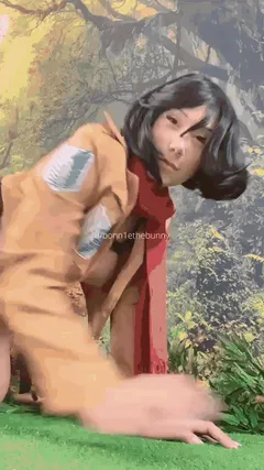 She makes me goon like a animal