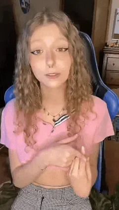 love how she dies inside when she realises everyone saw her cute little pierced tit