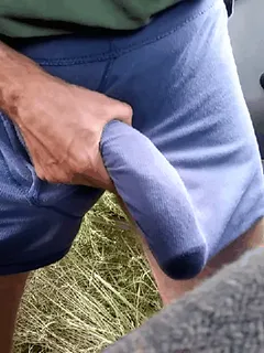 goosepickle >  giant cock !!!