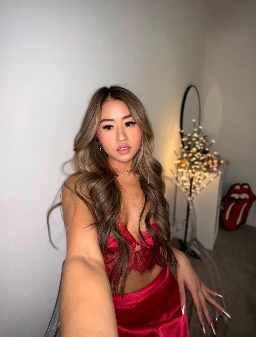 ASIAN AMATEUR LEAKS HOTBABE SLOPPY BLOW ON BBC BABE0