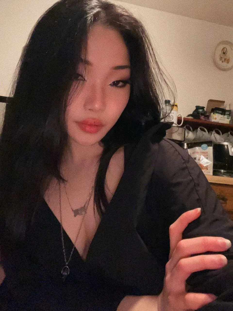 ASIAN AMATEUR LEAKS ABG DRIPPING WET PUSSY BABE007