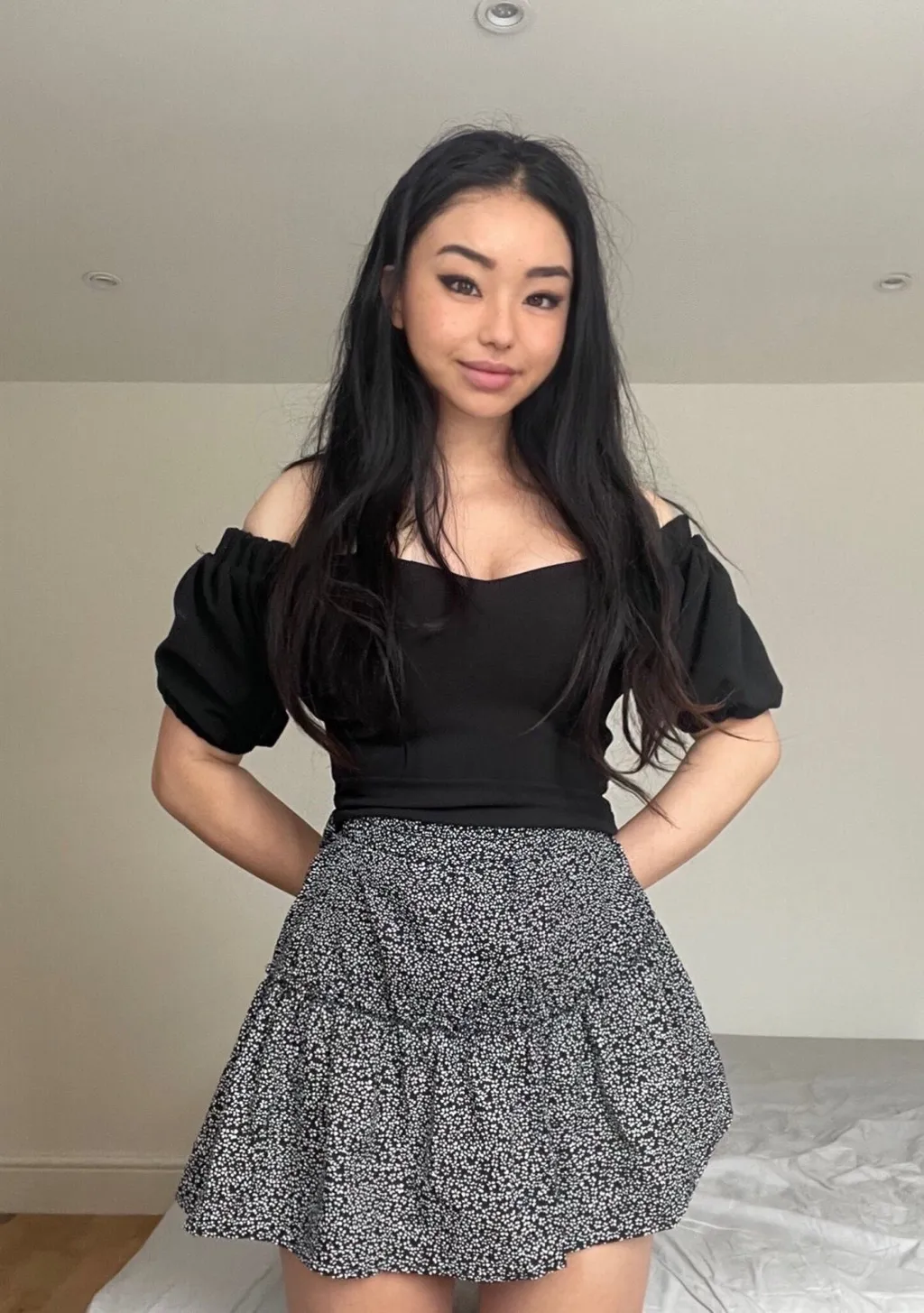 ASIAN AMATEUR LEAKS CUTIE ABG STREAMER BIG TITS BABE009