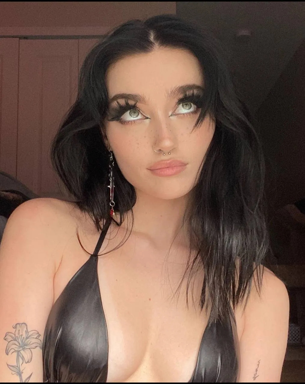 Lily P Baker alt girl bbc lover