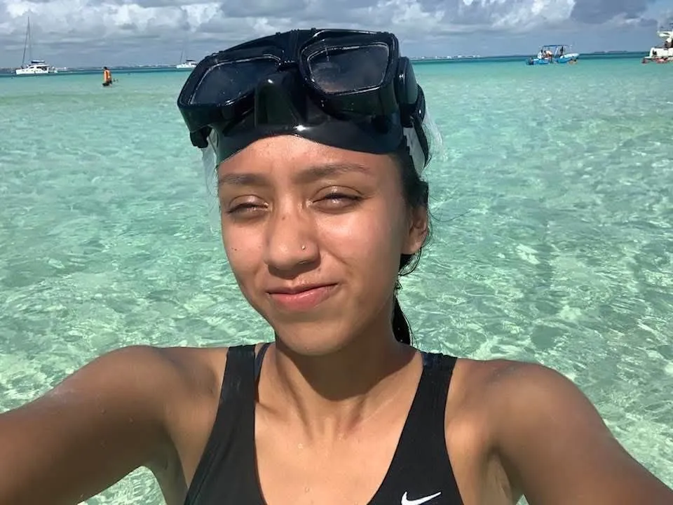 sexy brown 19 yo teen slut gets exposed by cuck