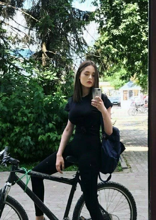 HOTBABE AMATEUR LEAKS AMAZING TITS PLAYED BABE851